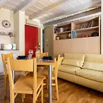 Residence Dei Frutti In Pieno Centro - Il Gelso